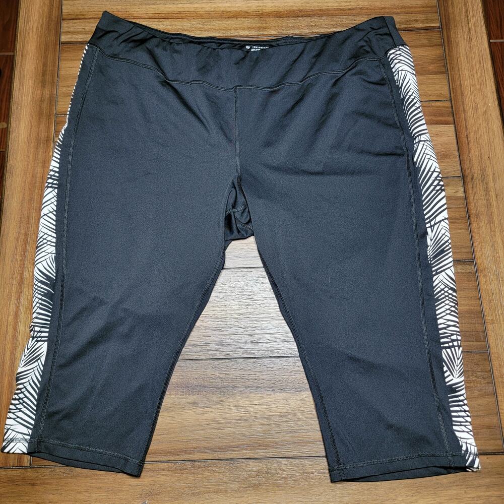 Tek Gear Black Capri Leggings w/ White Sides & Back Waist Pocket - Size 3X